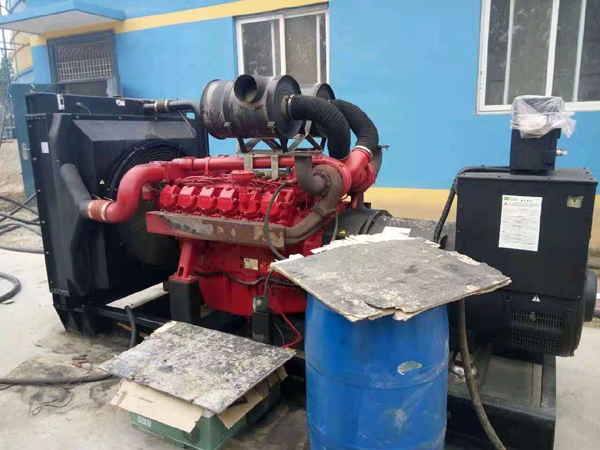 城关关于柴油发电机组水箱污垢的产生与清理