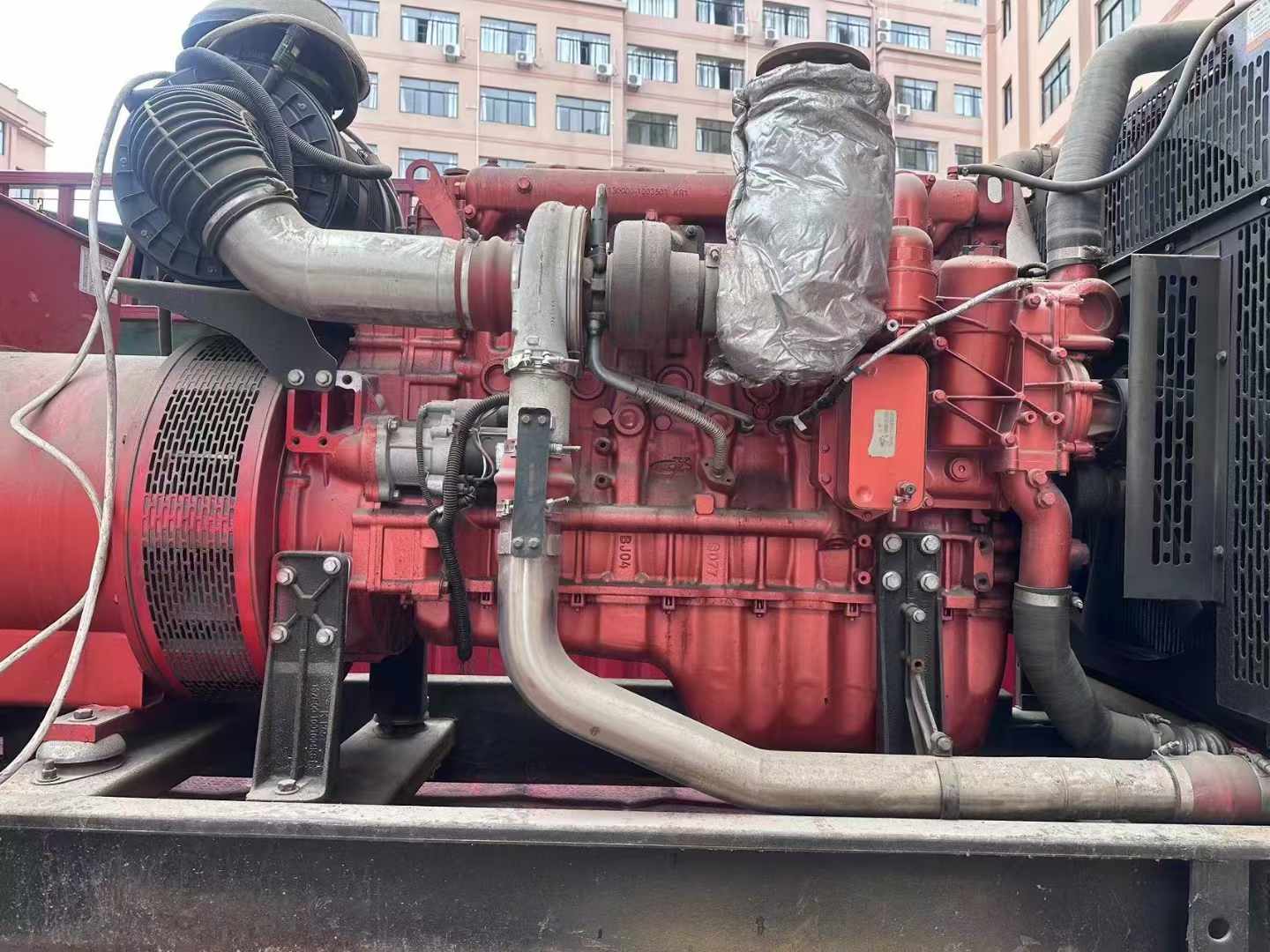 城关如何选择适合 600kW 柴油发电机组的过载保护器？