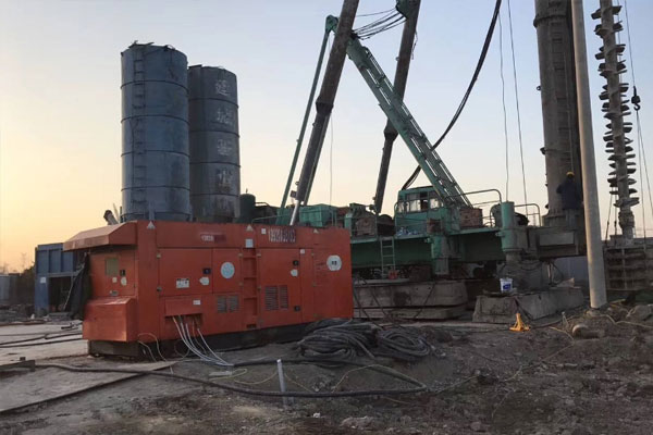 城关如何检查发电机组燃油系统的密封性？