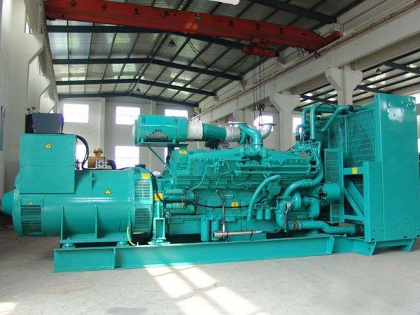 城关影响800KW发电机组油耗的因素有哪些？